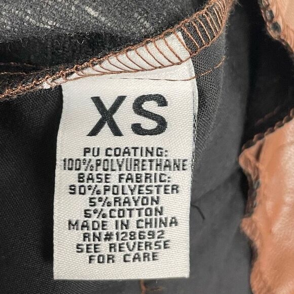 Madden NYC Faux Leather Paper Bag Short - Picture 5 of 6